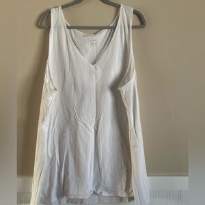 Torrid, v neck foxy tank, size 6